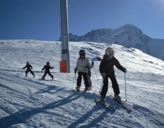  Esquí infantil en Avoriaz